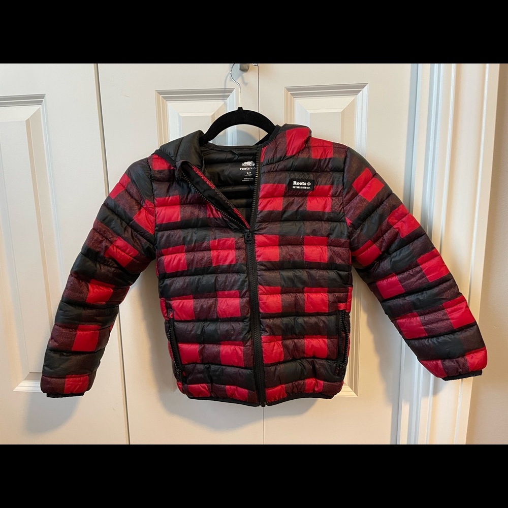 Roots winter puffer coat SIZE S/P